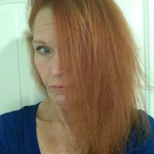 Meet your Posher, Christine